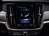 Volvo V90 (2019) 2.0 D4 140kW MOMENTUM - náhled 22