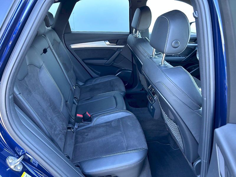 Audi Q5 (2019) 3.0 TDI 210kW Quattro S-LINE - fotka 30 z 35