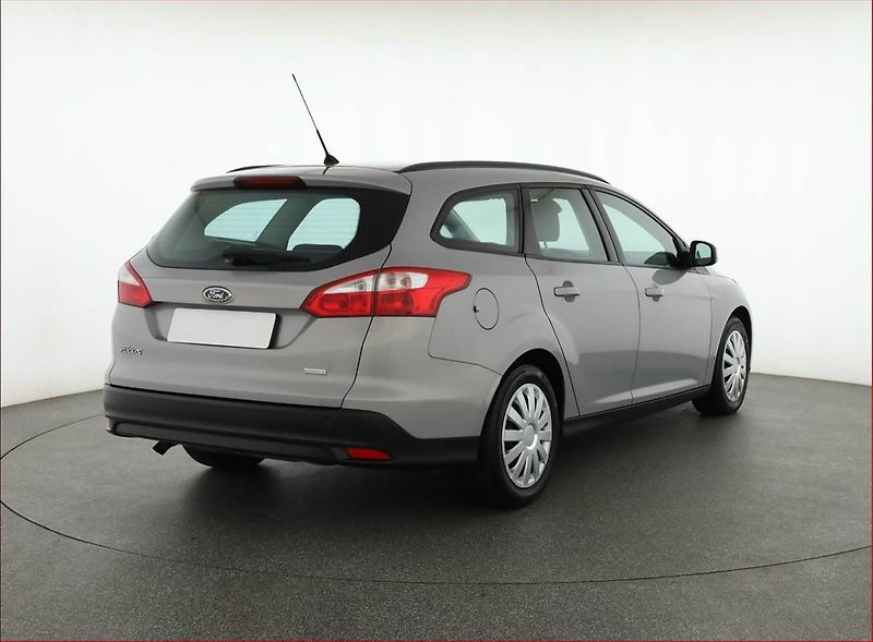 Ford Focus (2015) 1.0 EcoBoost, ČR,1.maj - fotka 5 z 18