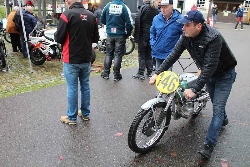 Suzuki 125 Thomase Schulzeho z roku 1986.
