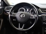 Škoda Superb (2016) Laurin&Klement 2.0 TDI, Kůže - náhled 15
