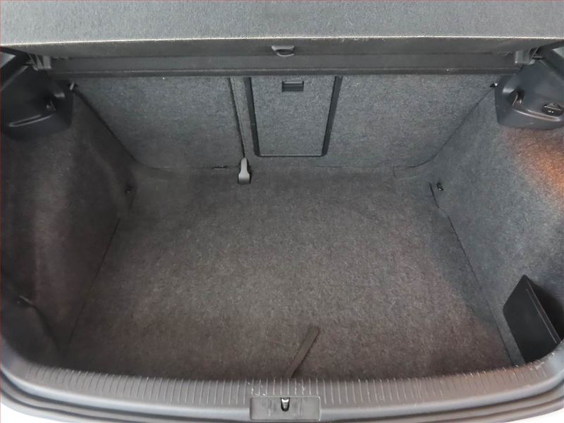Volkswagen Golf (2010) Highline 1.4 TSI, Automat - fotka 13 z 14