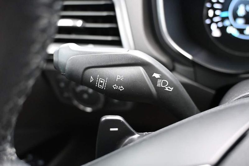 Ford Mondeo (2021) 2.0 LED SONY ACC Tažné Kamera - fotka 27 z 35