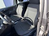 Opel Zafira 1,6 16V 7- místný + pneu  - náhled 11