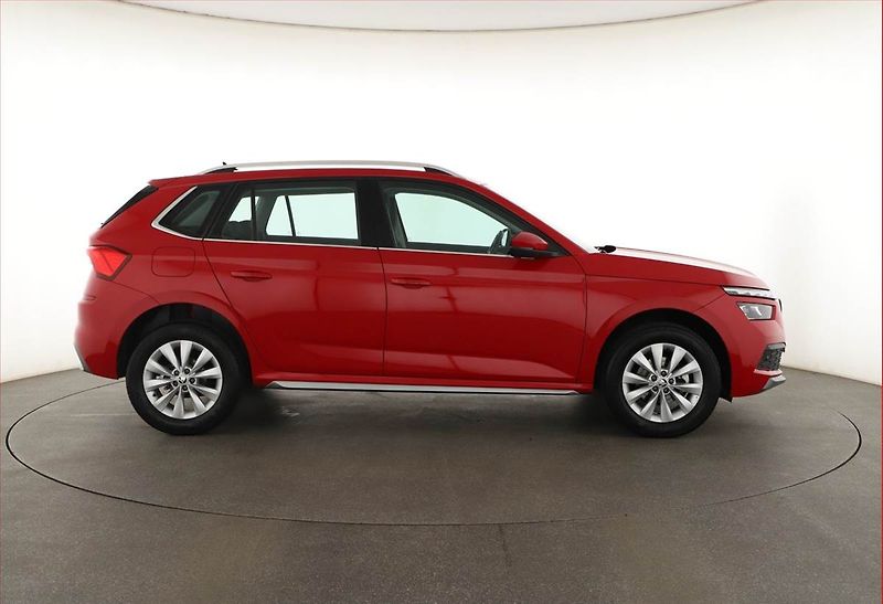 Škoda Kamiq (2021) Style 1.0 TSI, ČR,1.maj - fotka 6 z 19
