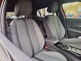 Peugeot 2008 (2026) e-ALLURE 115 kW / 156 k (Bater - náhled 13