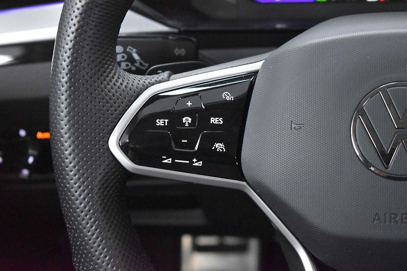 Volkswagen Arteon Shooting Brake TSI 206kW REZERVACE - fotka 21 z 50