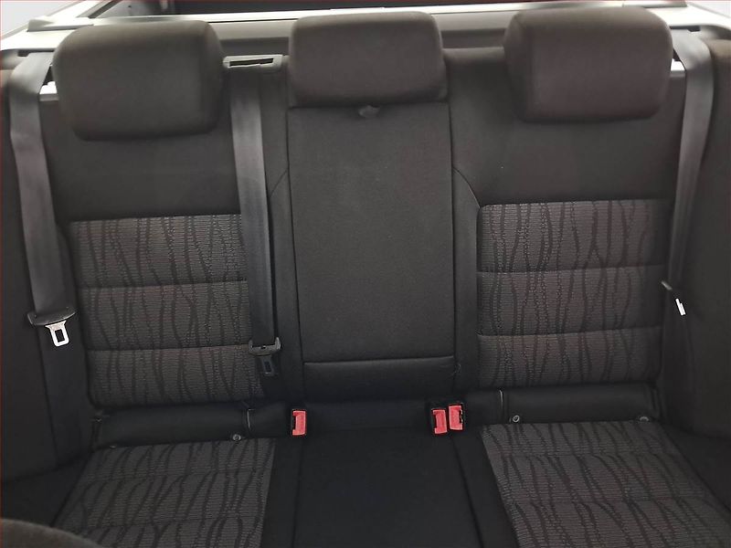 Škoda Octavia (2012) 1.4 TSI, Tempomat - fotka 18 z 18