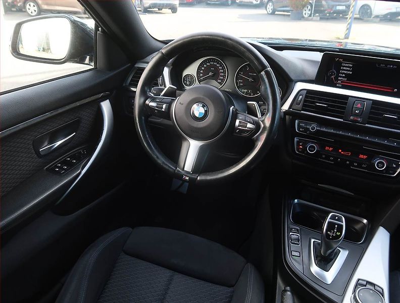 BMW Řada 4 (2015) M Paket 420d xDrive, 4X4 - fotka 7 z 22