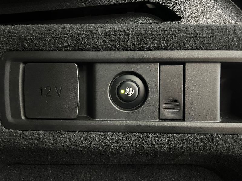BMW X5 M50i 457KW COMPETITION, VZDUCH - fotka 28 z 31