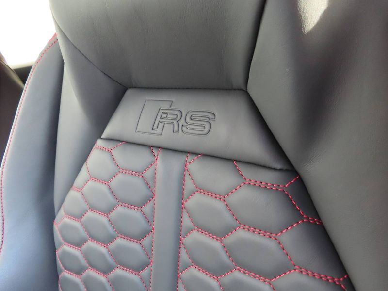 Audi RS Q3 (2021) SPORTBACK 2.5 TFSI - fotka 24 z 26