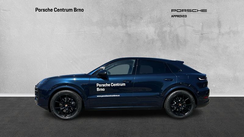 Porsche Cayenne (2026) E-Hybrid Coupé - fotka 2 z 30