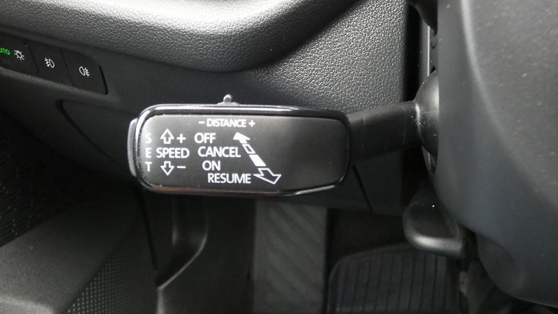 Škoda Octavia Combi 2,0 TDI Style 4x4 DSG 11 - fotka 11 z 25