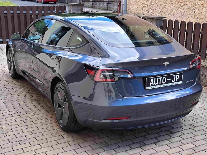 Tesla Model 3 AWD Long Range LED ACC 18ALU - fotka 5 z 10