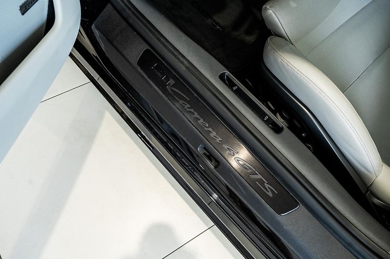 Porsche 911 (2024) Carrera 4 GTS Cabriolet/LIFT - fotka 10 z 20