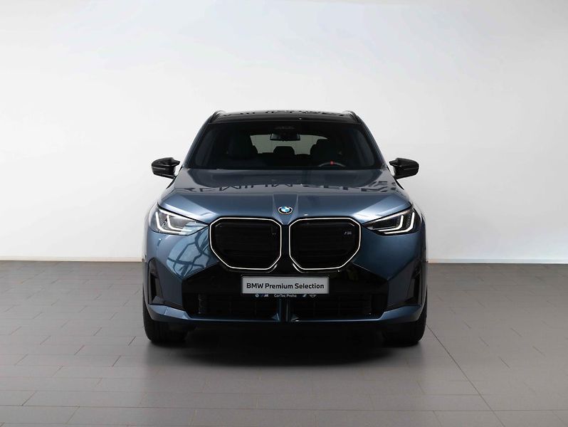 BMW X3 M50 xDrive - fotka 2 z 22