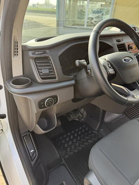 Ford Transit Custom (2022) 2,0-TEMPOMAT-SENZORY-TAŽNÉ  - fotka 26 z 48