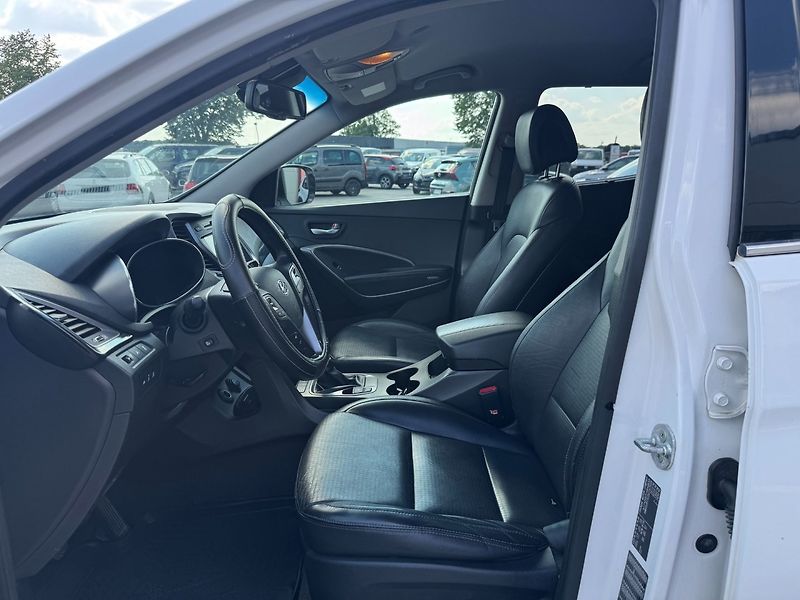 Hyundai Santa Fe (2014) 2,2 CRDI 145 Kw 4x4 - fotka 10 z 31