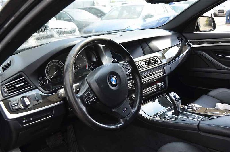 BMW Řada 5 (2011) 535 D XDRIVE TOURING AT - fotka 10 z 20