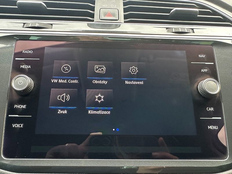 Volkswagen Tiguan 2.0 TDI 110kW/4x4/DSG/Navi - fotka 37 z 47