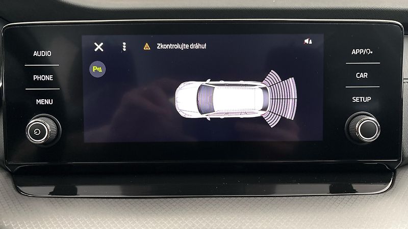 Škoda Octavia 2.0 TDI Ambition Combi - fotka 12 z 23