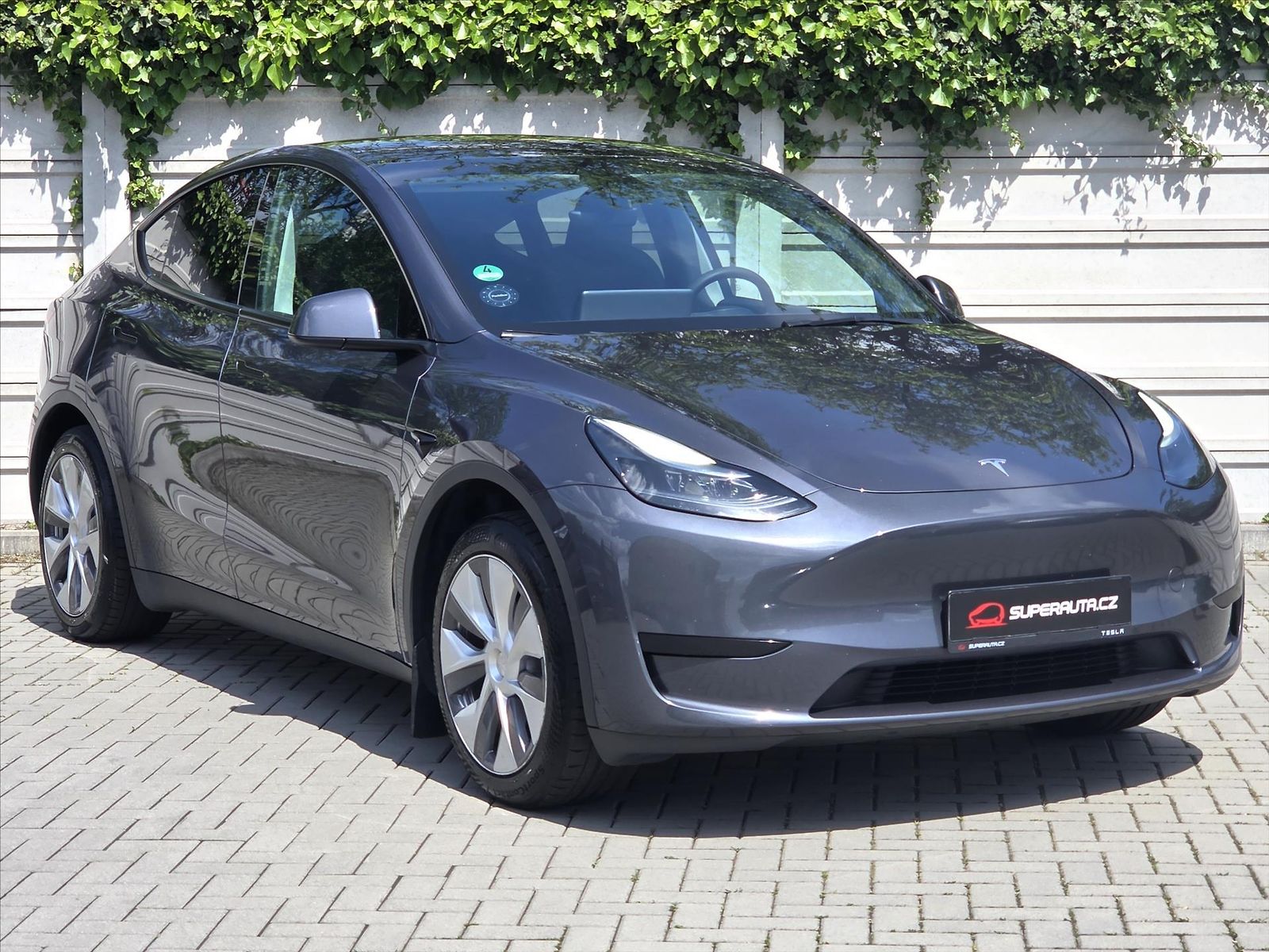 Tesla Model Y LFP Ryzen SoH 93% Tažné z. 1.m