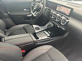 Mercedes-Benz CLA AMG paket 200d - náhled 12