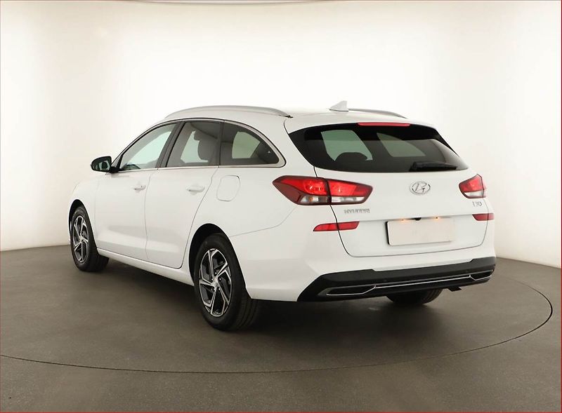 Hyundai i30 (2020) 1.5 DPI, ČR,1.maj, Serv.kniha - fotka 4 z 15