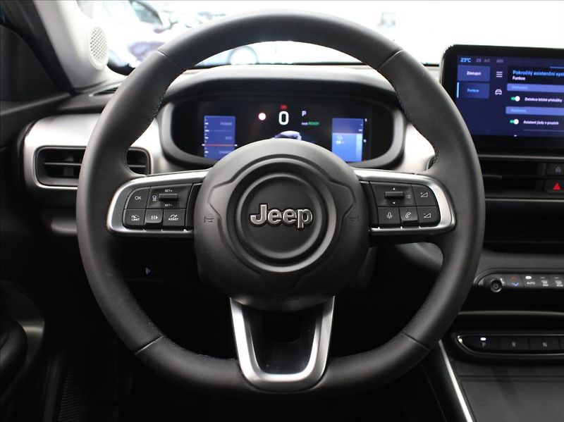 Jeep Avenger 0,0 115kW 54kWh 21 750km! ČR - fotka 9 z 25