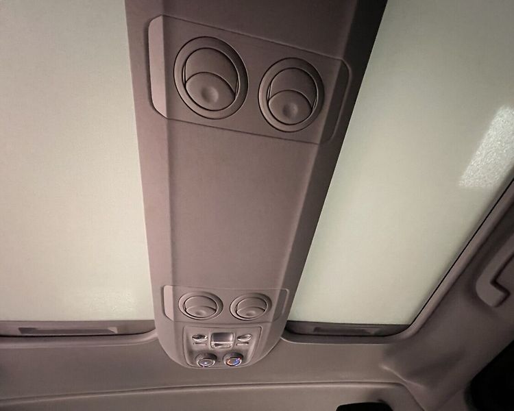 Toyota ProAce Verso VIP LONG 7S - fotka 13 z 19