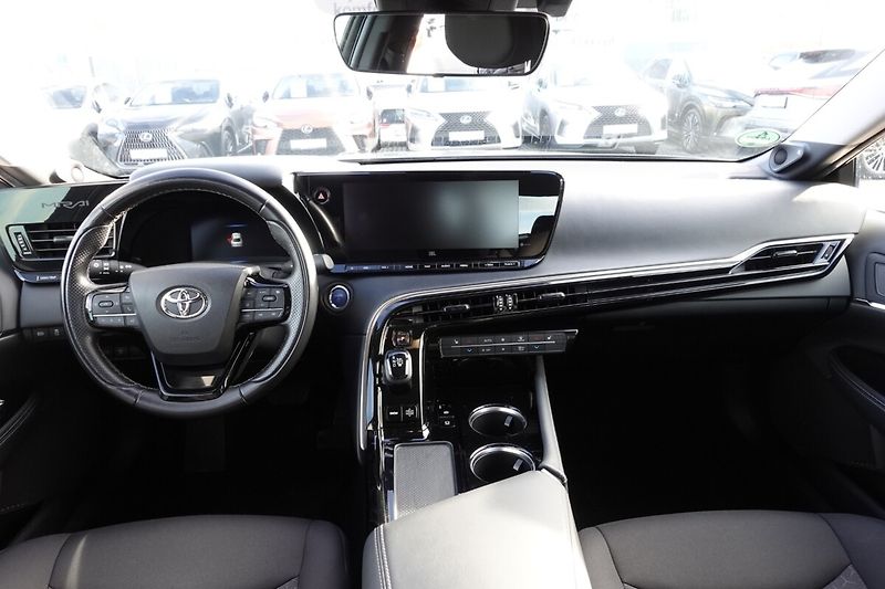 Toyota Mirai Fuel cell Comfort - fotka 14 z 29