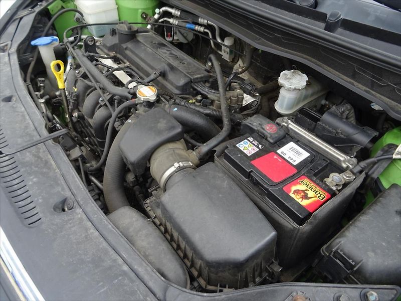 Hyundai i20 1,3 57 kW - fotka 28 z 29