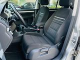 Volkswagen Touran 2.0TD MANUÁL 1MAJITEL SERVISKA - náhled 32