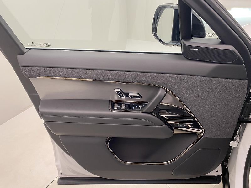 Land Rover Range Rover Sport D250 DYNAMIC SE AWD AUT CZ - fotka 7 z 52