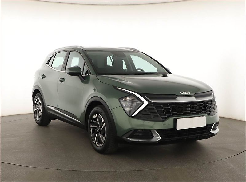 Kia Sportage (2022) 1.6 T-GDI - fotka 1 z 20