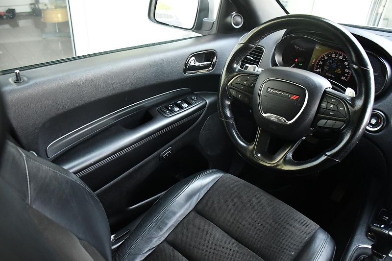 Dodge Durango 3.6L V6 7.MÍST - fotka 24 z 55