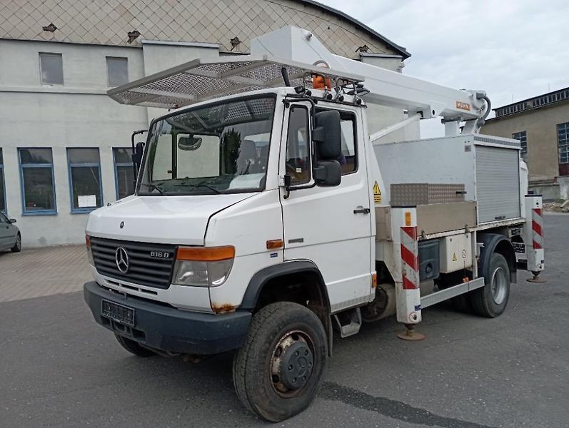 Mercedes-Benz (2009) vario 4x4 plošina - fotka 1 z 20