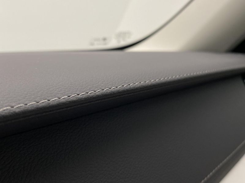 Volvo XC60 B5 AWD BRIGHT ULTRA REZERVACE - fotka 31 z 64