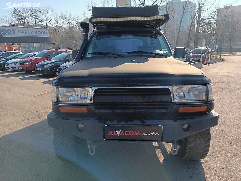 Toyota Land Cruiser 4.2 D 118kW - fotka 2 z 24