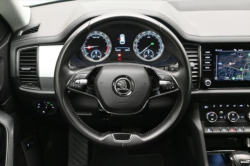 Škoda Kodiaq 2,0 TDI 110kW DSG Ambition Zár - fotka 18 z 32
