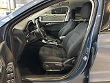 Ford Kuga Titanium 2.5i HEV 190k aut. - náhled 9
