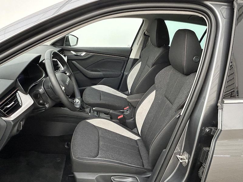 Škoda Scala 1.0 TSI Top selection - fotka 6 z 28