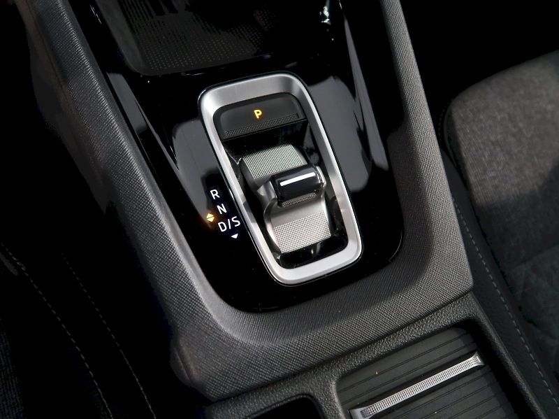 Škoda Octavia (2026) SPORTLINE 2.0TDI 110KW DSG NAV - fotka 36 z 46