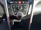 Hyundai i30 (2013) 1.6CVVT, ČR, Navi, AC - náhled 13