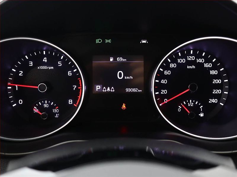 Kia Ceed (2020) 1.4 T-GDI, Automat, Serv.kniha - fotka 9 z 18