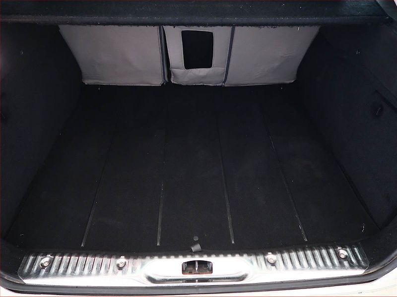 Peugeot 407 (2007) 1.6 HDi, slušný stav - fotka 13 z 14