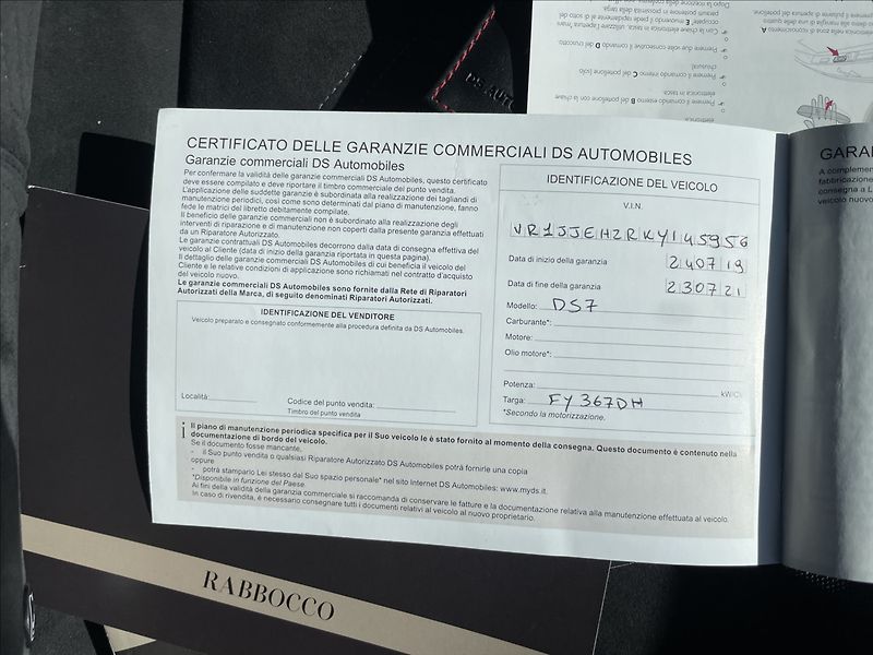 DS Automobiles DS7 Crossback 2,0 BHDi 130kw Grand Chic - fotka 24 z 41