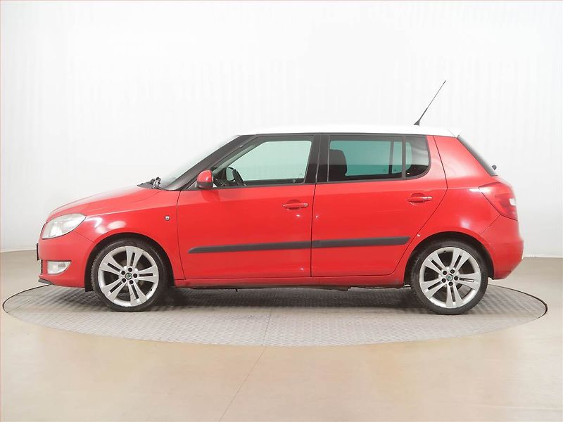 Škoda Fabia (2010) Sportline 1.6 TDI, jezdí dobře - fotka 3 z 14