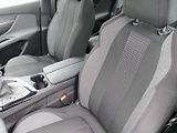 Peugeot 3008 (2021) 1.2PT 96kW! Full LED! Kamera! - náhled 16