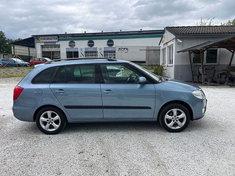 Škoda Fabia 1.6 16V - fotka 9 z 16